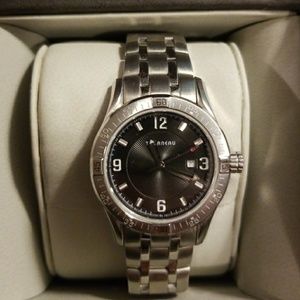 Tourneau Women's Watch Swiss Date